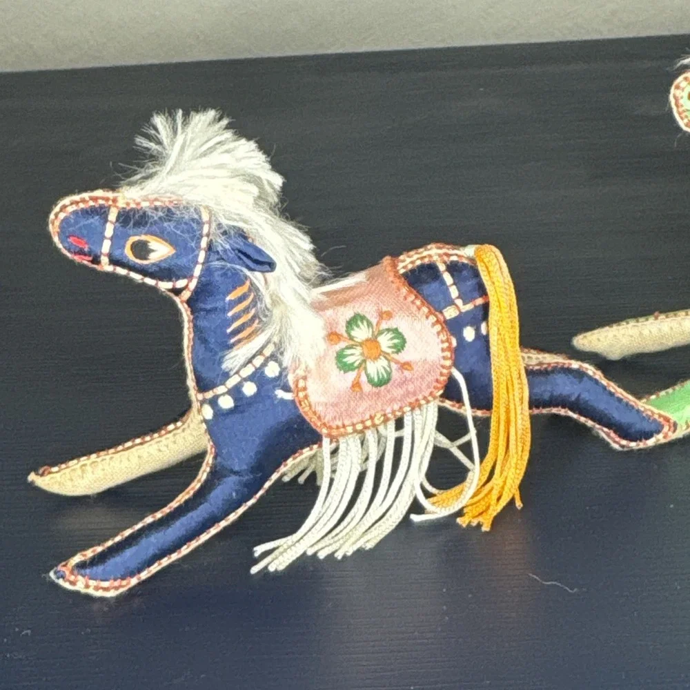 Vintage Horse Satin Embroidered China‎ Hand Made Set Of Two